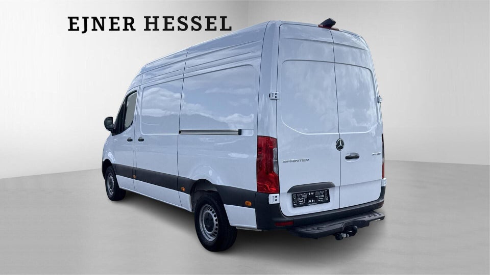 Mercedes Sprinter 317 2,0 CDi A2 Kassevogn PRO aut. RWD