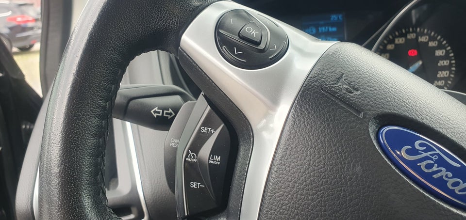 Ford Focus 1,0 SCTi 125 Titanium stc. ECO 5d
