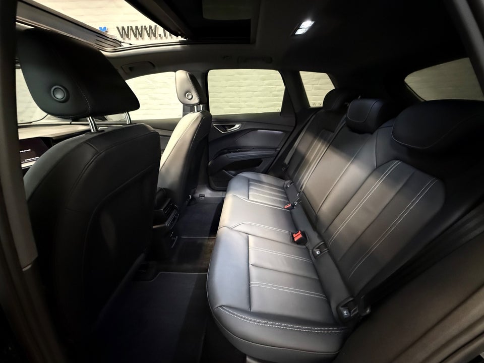 Audi Q4 e-tron 45 Corporate S-line 5d