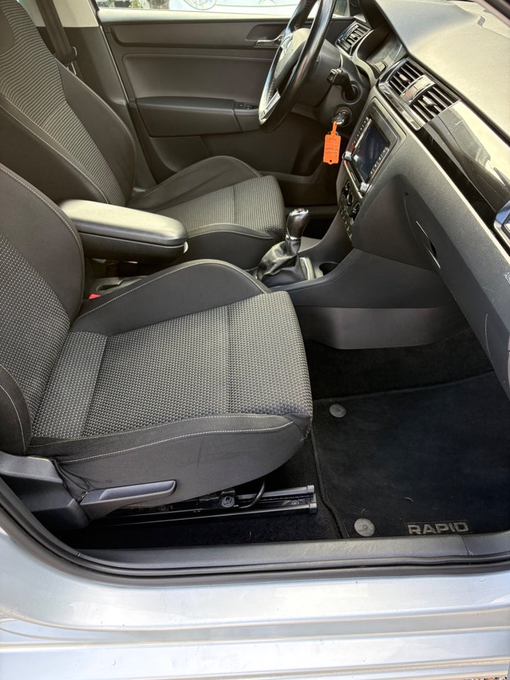 Skoda Rapid 1,2 TSi 105 Sport 5d