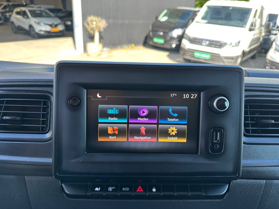 Renault Master IV T35 2,3 dCi 150 L2H2 Kassevogn