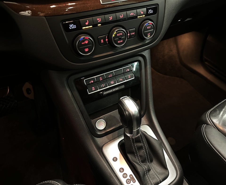 VW Sharan 2,0 TDi 184 Highlline DSG 7prs 5d