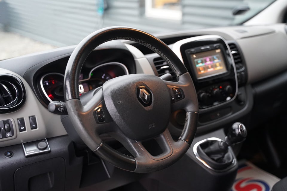 Renault Trafic T29 1,6 dCi 145 L2H1