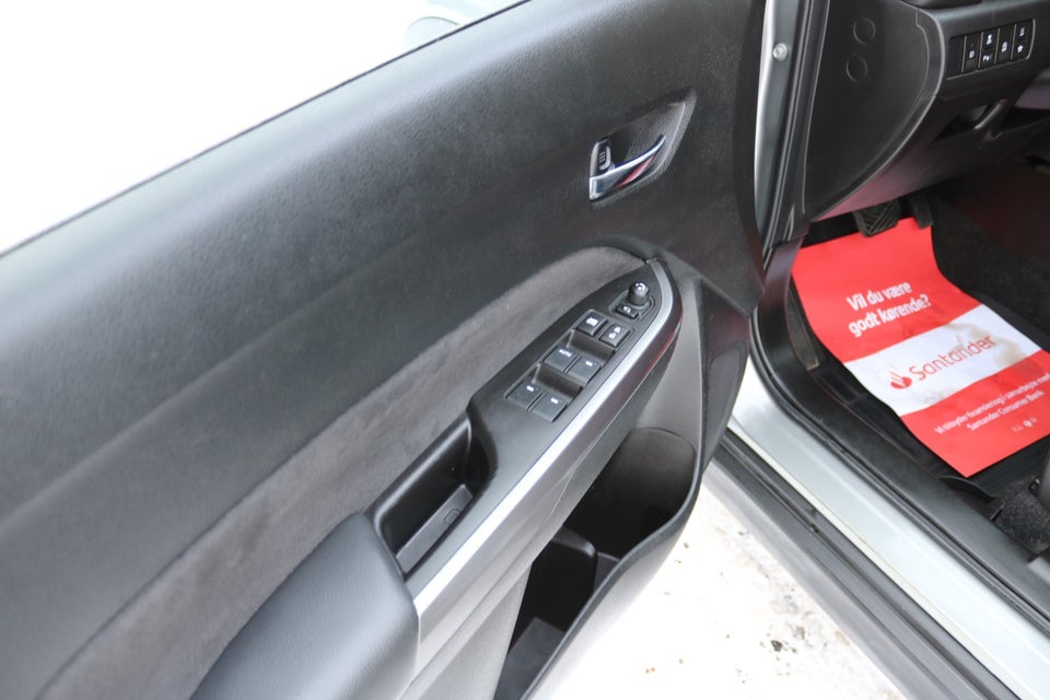 Suzuki Vitara 1,0 Boosterjet Adventure aut. 5d