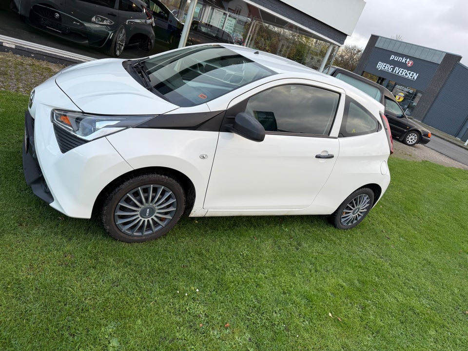 Toyota Aygo 1,0 VVT-i x 3d