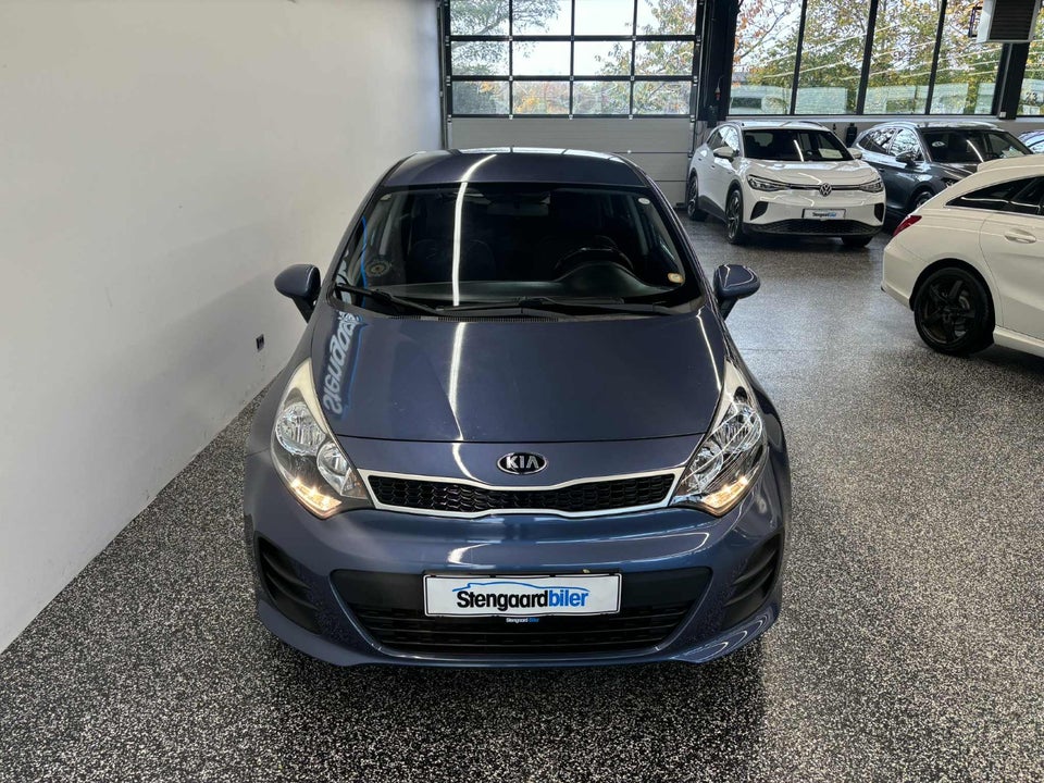 Kia Rio 1,4 CVVT Comfort aut. 5d