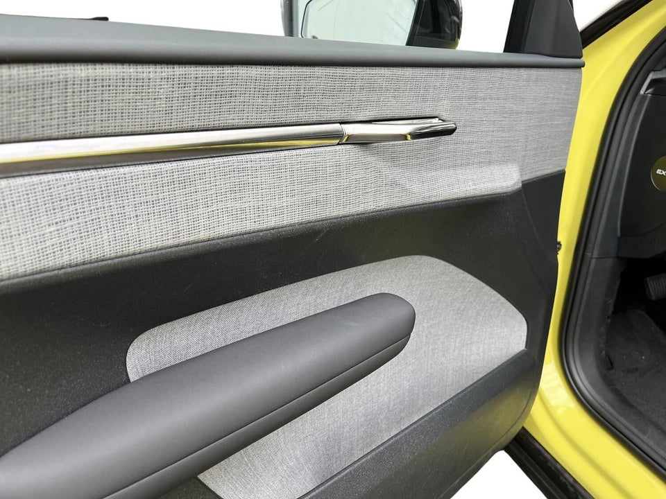 Volvo EX30 Extended Range Ultra 5d