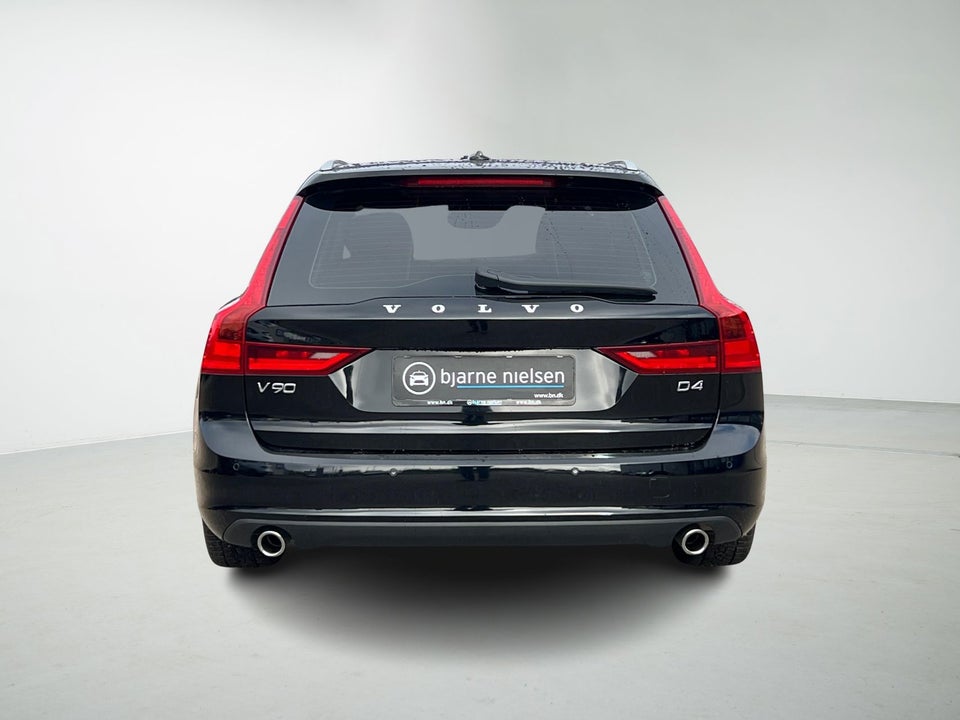 Volvo V90 2,0 D4 190 Momentum aut. 5d