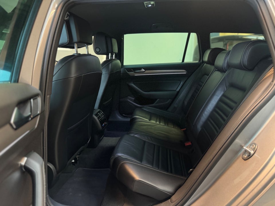 VW Passat 1,4 TSi 150 R-line Variant DSG BMT 5d