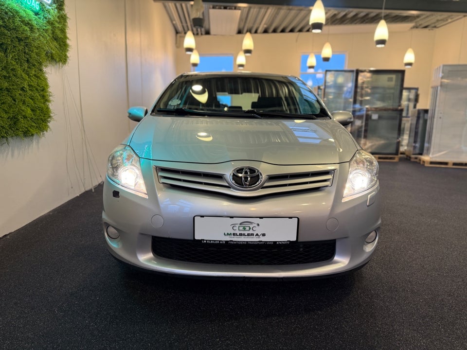 Toyota Auris 1,6 T2 5d