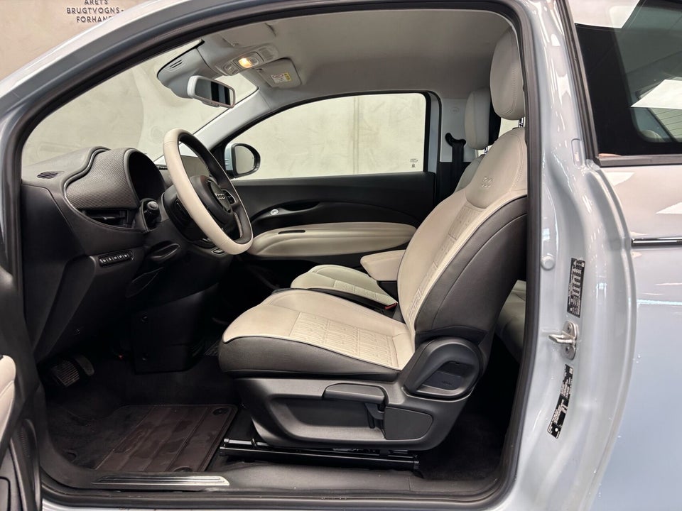 Fiat 500e 42 la Prima by Bocelli 3d