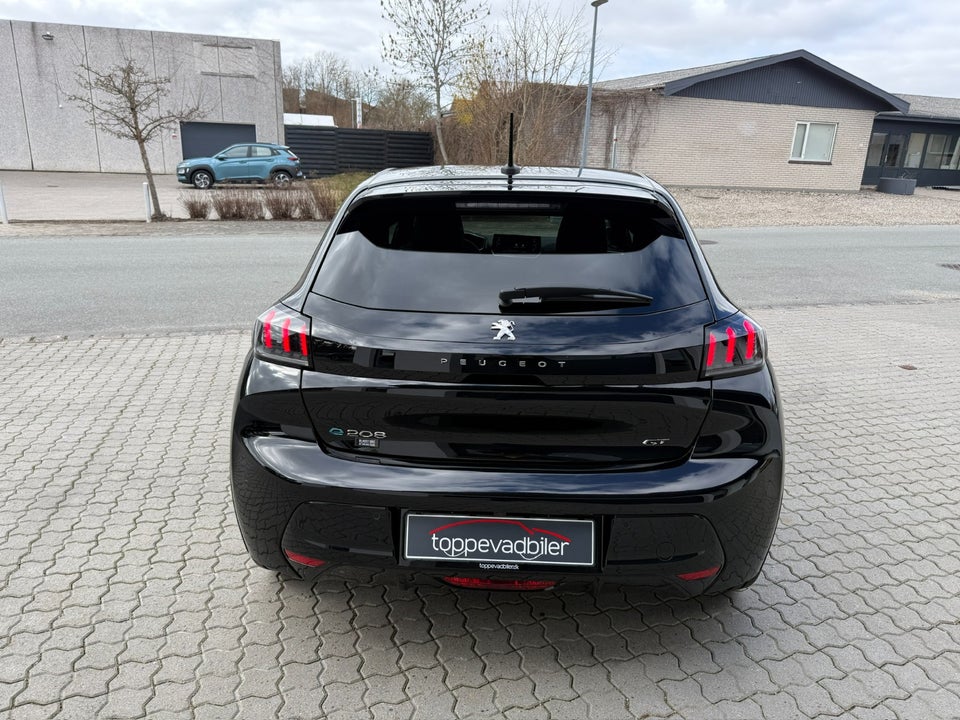 Peugeot e-208 50 GT 5d