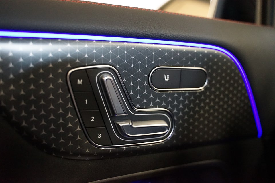 Mercedes EQA300 AMG Line 4Matic 5d