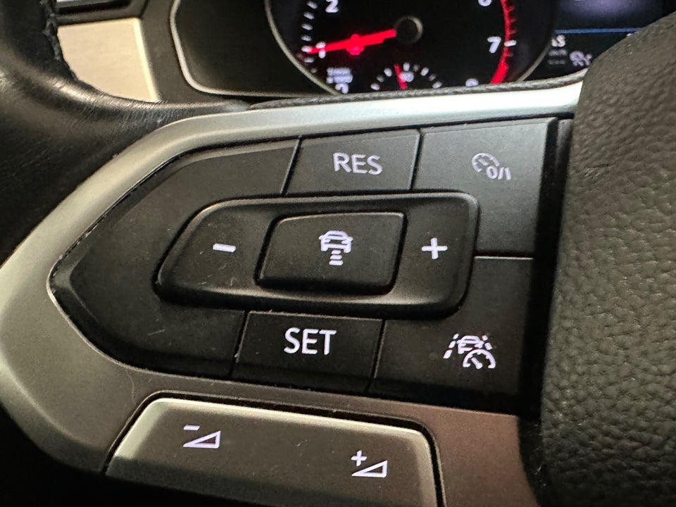 VW Passat 1,5 TSi 150 Elegance Variant DSG 5d