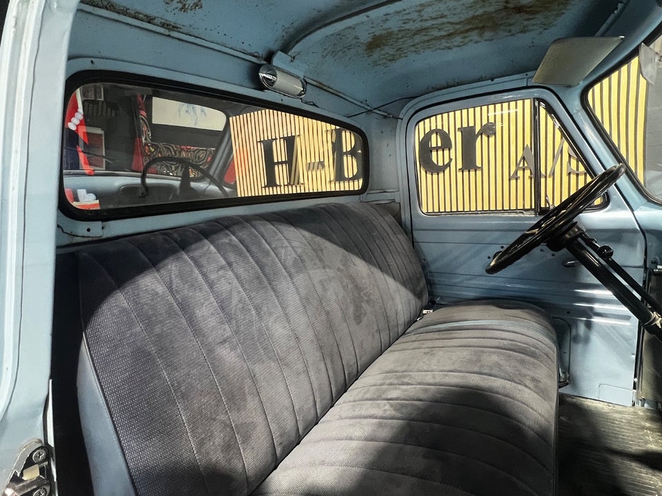 Ford F-100 3,7 Pick-up 2d