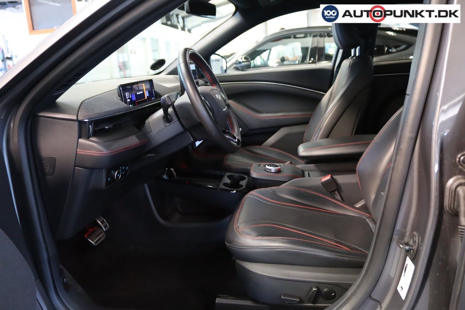 Ford Mustang Mach-E 91 Premium Extended Range AWD 5d
