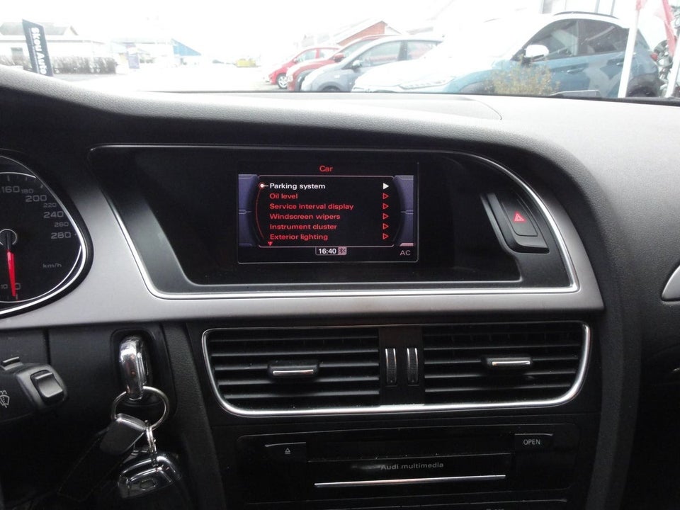 Audi A4 2,0 TDi 143 4d