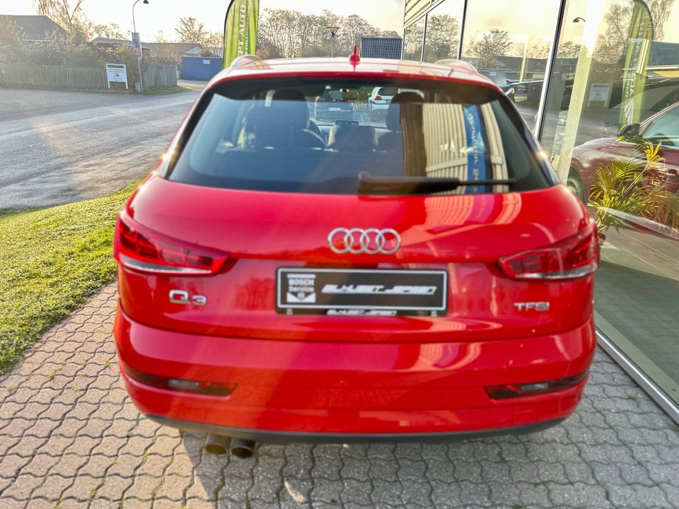 Audi Q3 1,4 TFSi 150 Sport S-tr. 5d