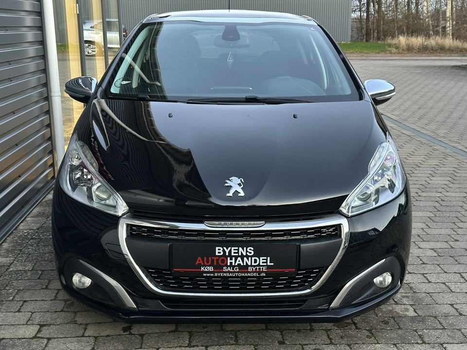 Peugeot 208 1,6 BlueHDi 100 Allure Sky 5d