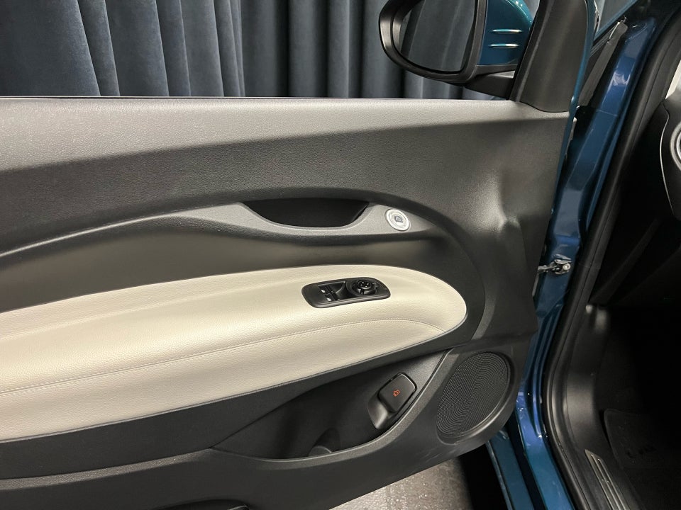 Fiat 500e 42 la Prima by Bocelli Cabrio 2d