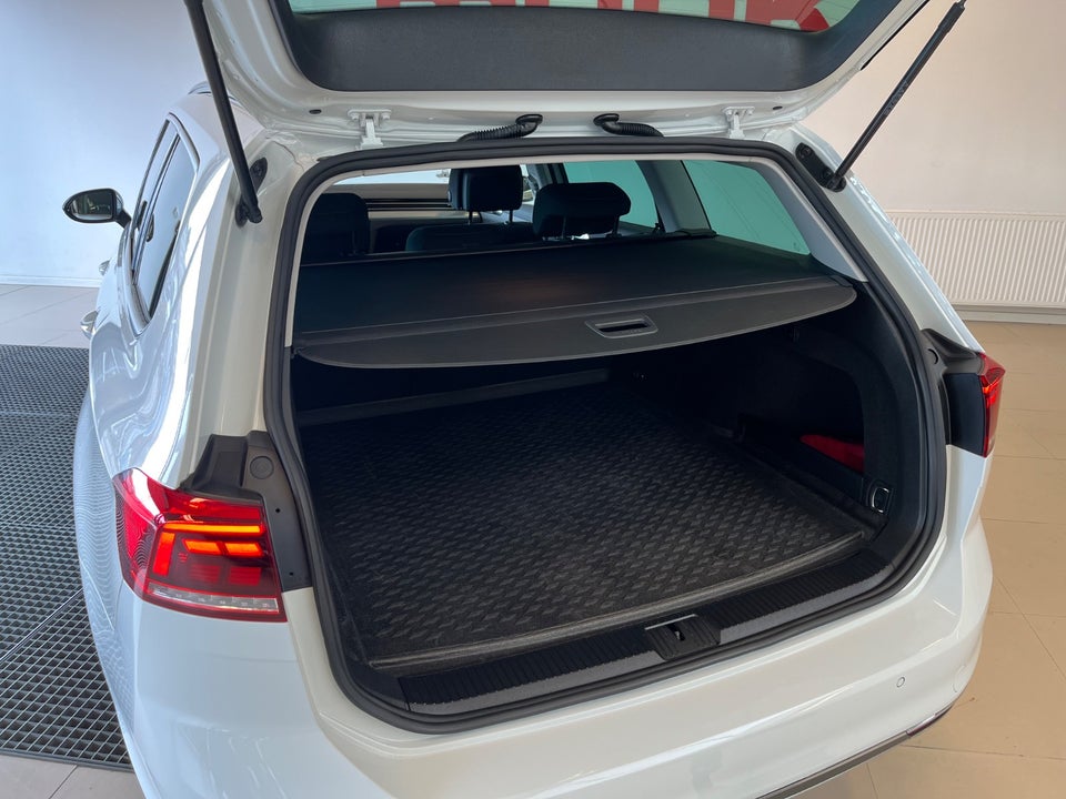 VW Passat 1,4 GTE Variant DSG 5d