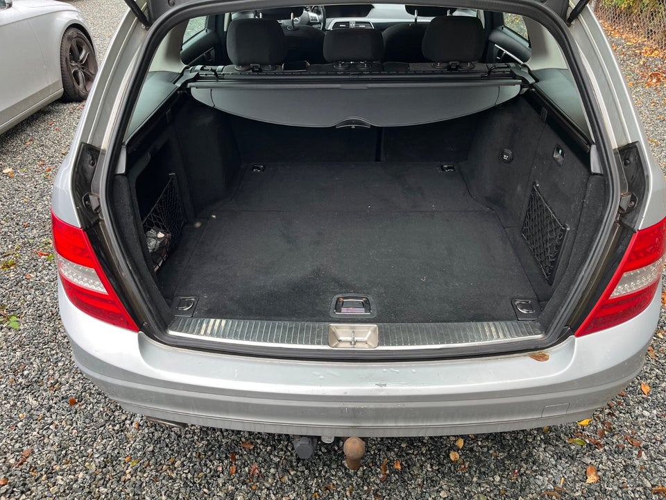 Mercedes C180 2,2 CDi stc. aut. BE 5d