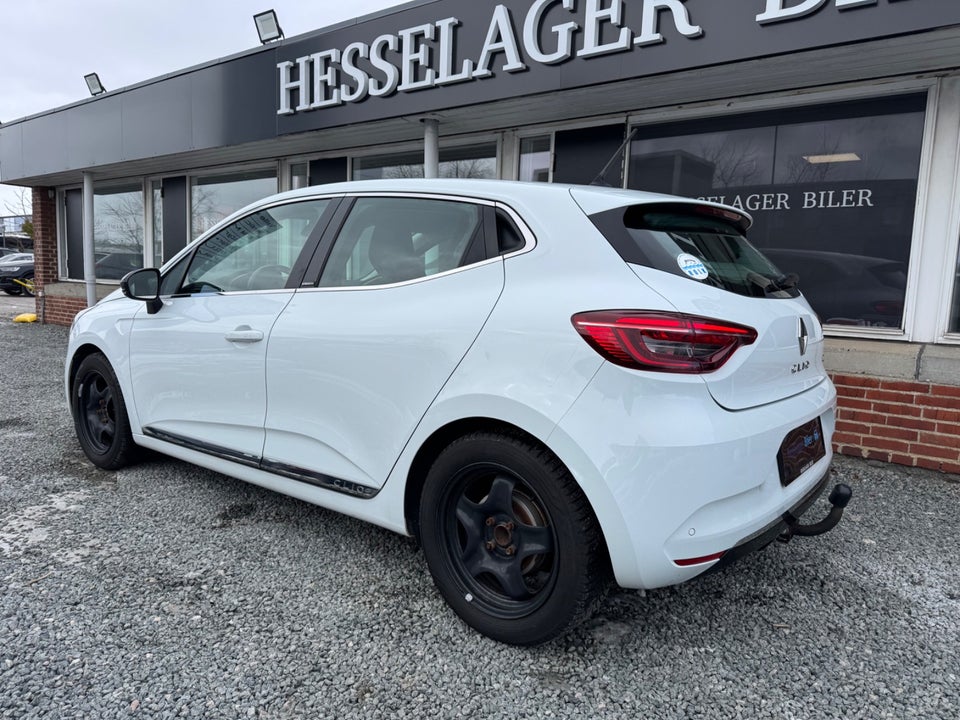 Renault Clio V 1,6 E-Tech Intens 5d