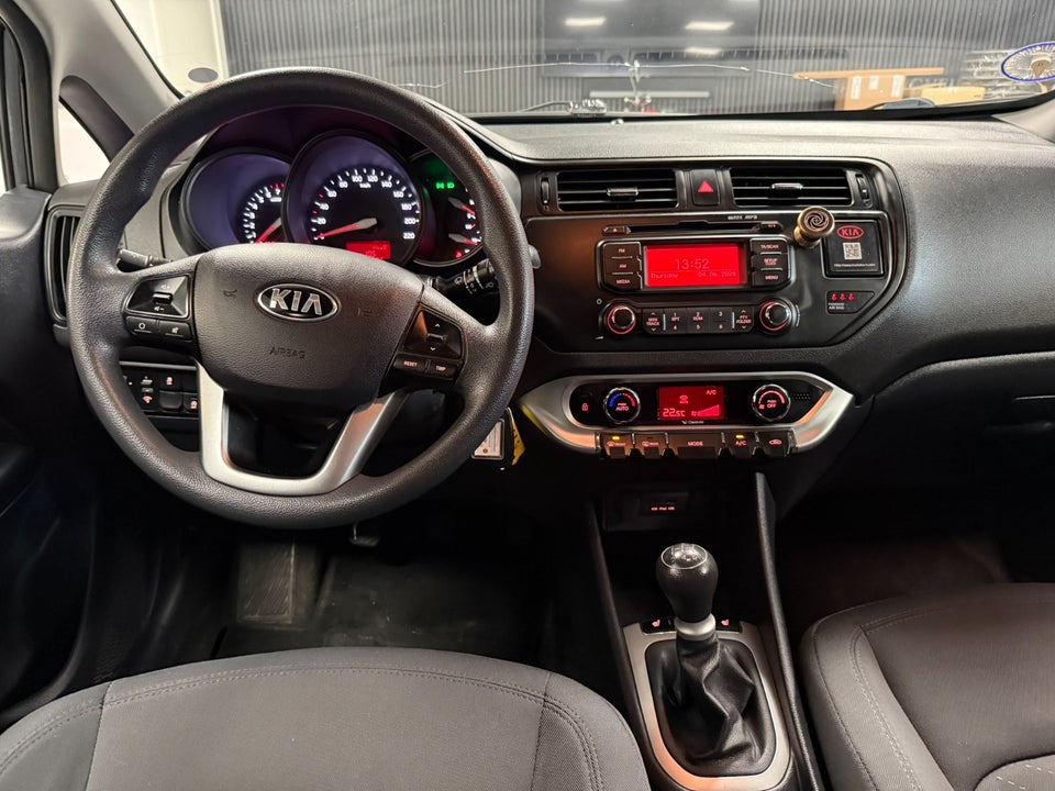 Kia Rio 1,2 CVVT World Cup 5d
