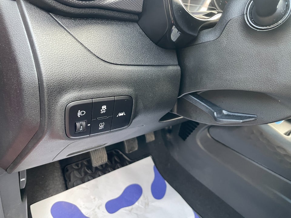 Hyundai i10 1,0 MPi Advanced 5d