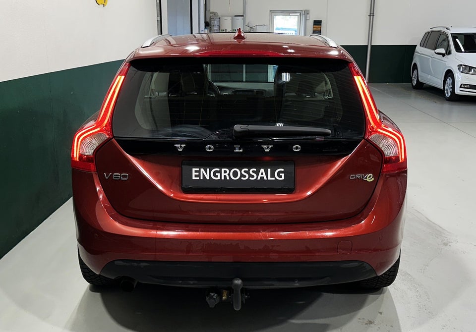 Volvo V60 1,6 DRIVe 5d