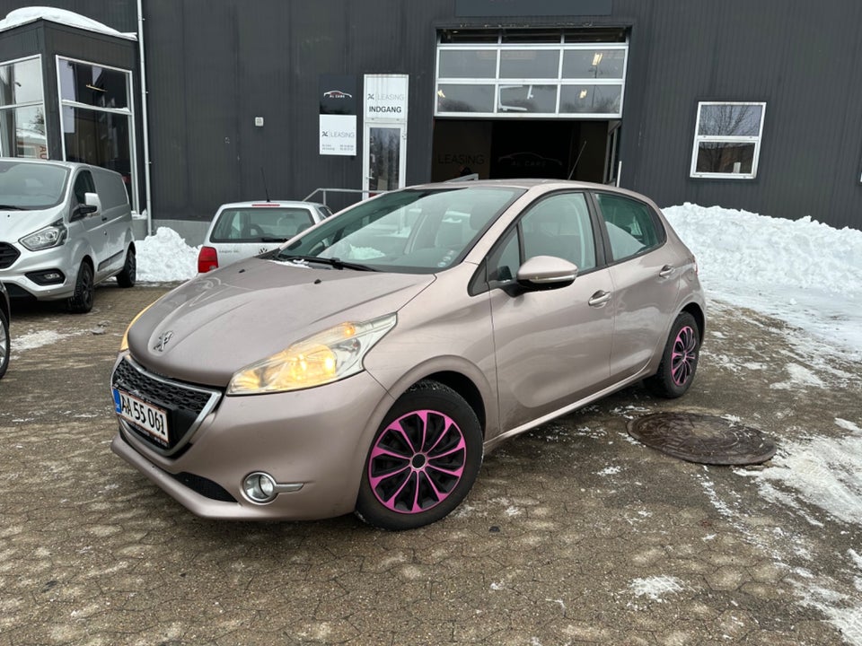 Peugeot 208 1,2 VTi Access 3d