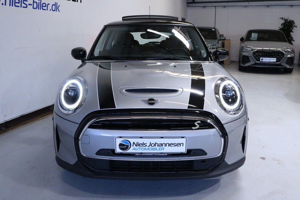 MINI Cooper SE Edition Premium Plus 3d