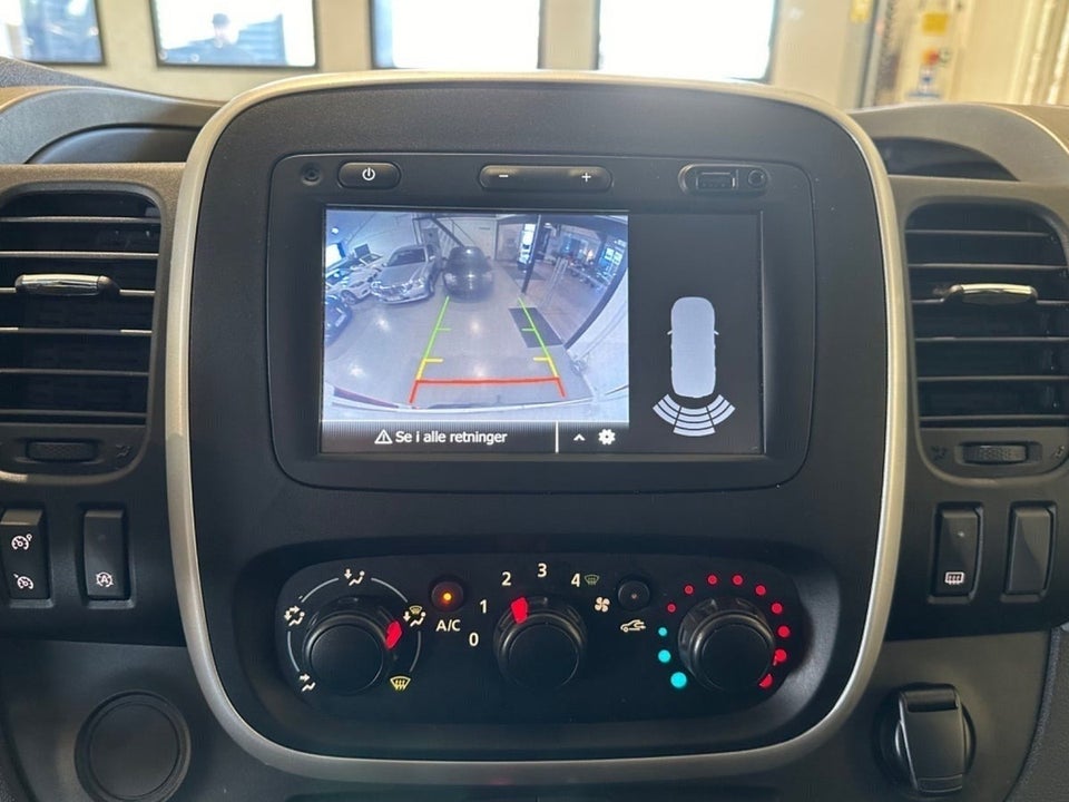 Nissan NV300 1,6 dCi 125 L2H1 Comfort Van