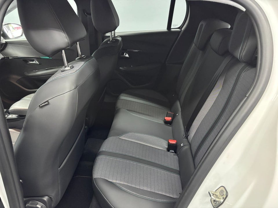 Peugeot 208 1,2 PureTech 100 Evolution+ 5d