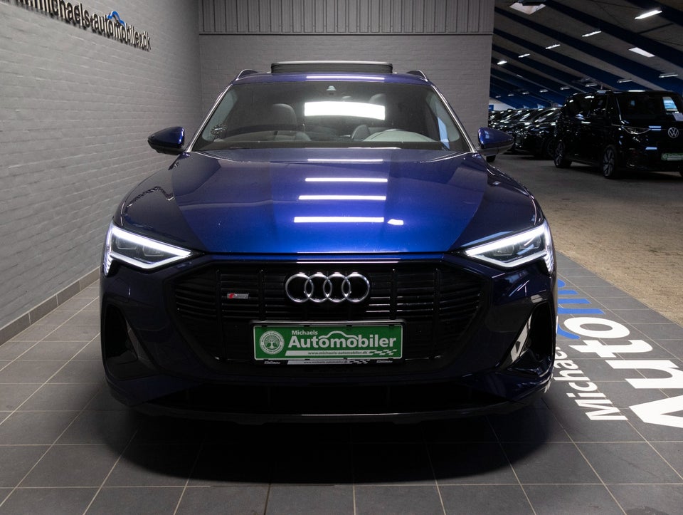 Audi e-tron 55 S-line quattro 5d