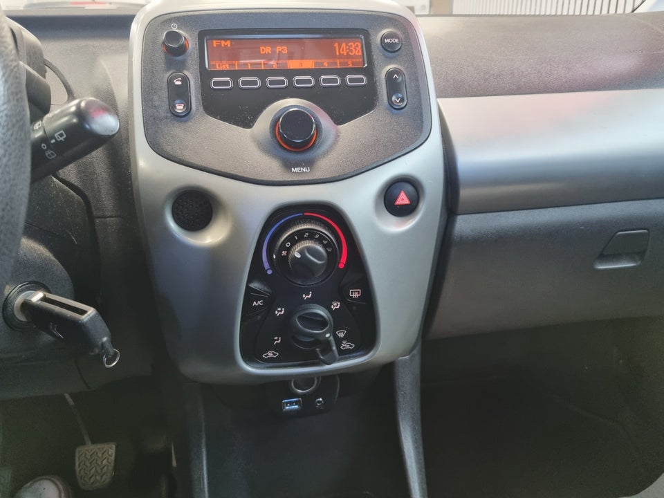 Citroën C1 1,0 e-VTi 68 Feel Airscape 5d