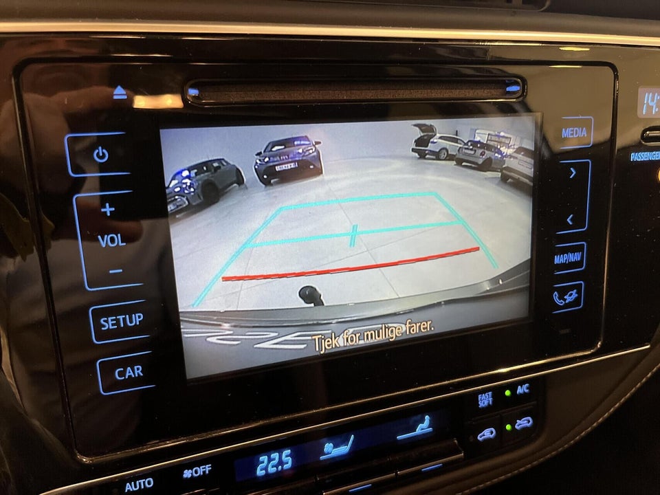 Toyota Auris 1,8 Hybrid H2 Comfort Touring Sports CVT 5d