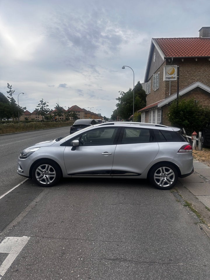 Renault Clio IV 0,9 TCe 90 Zen Sport Tourer 5d