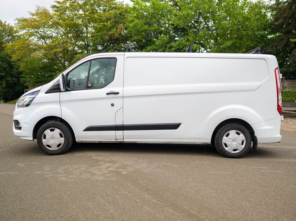 Ford Transit Custom 300 L2 2,0 TDCi 130 Ambiente