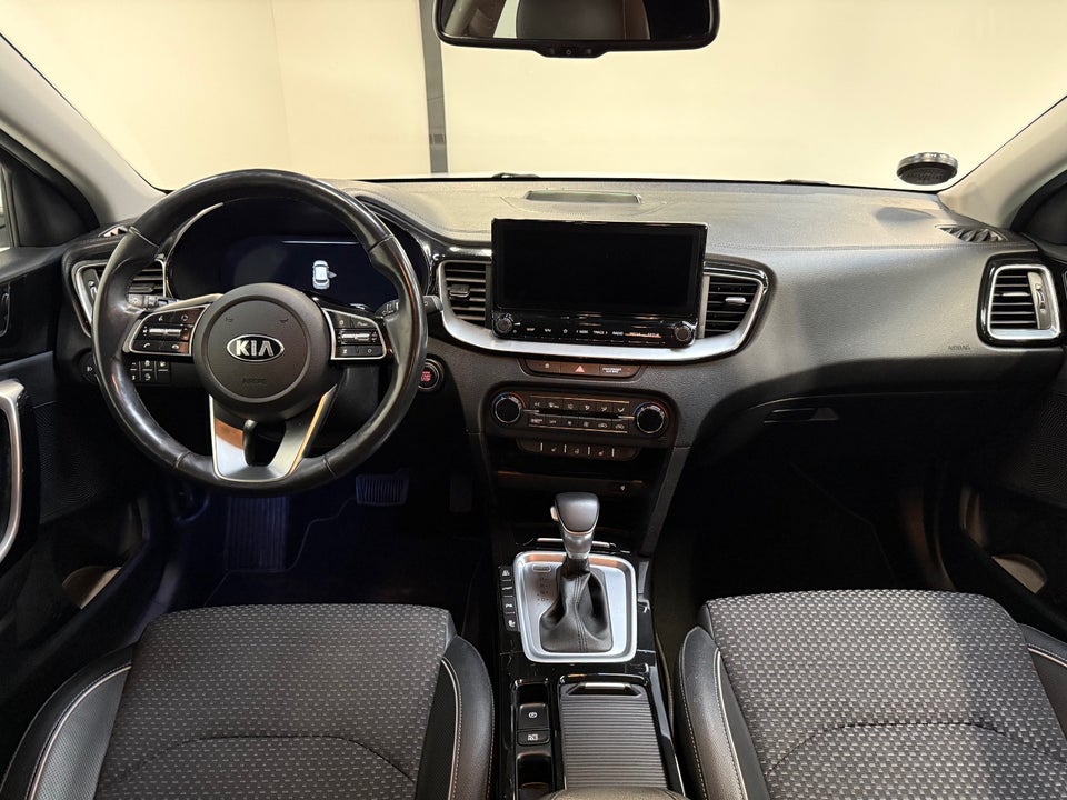 Kia XCeed 1,6 PHEV Upgrade Intro DCT 5d