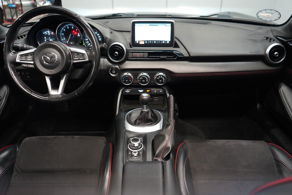 Mazda MX-5 2,0 SkyActiv-G 160 RF Sport 2d