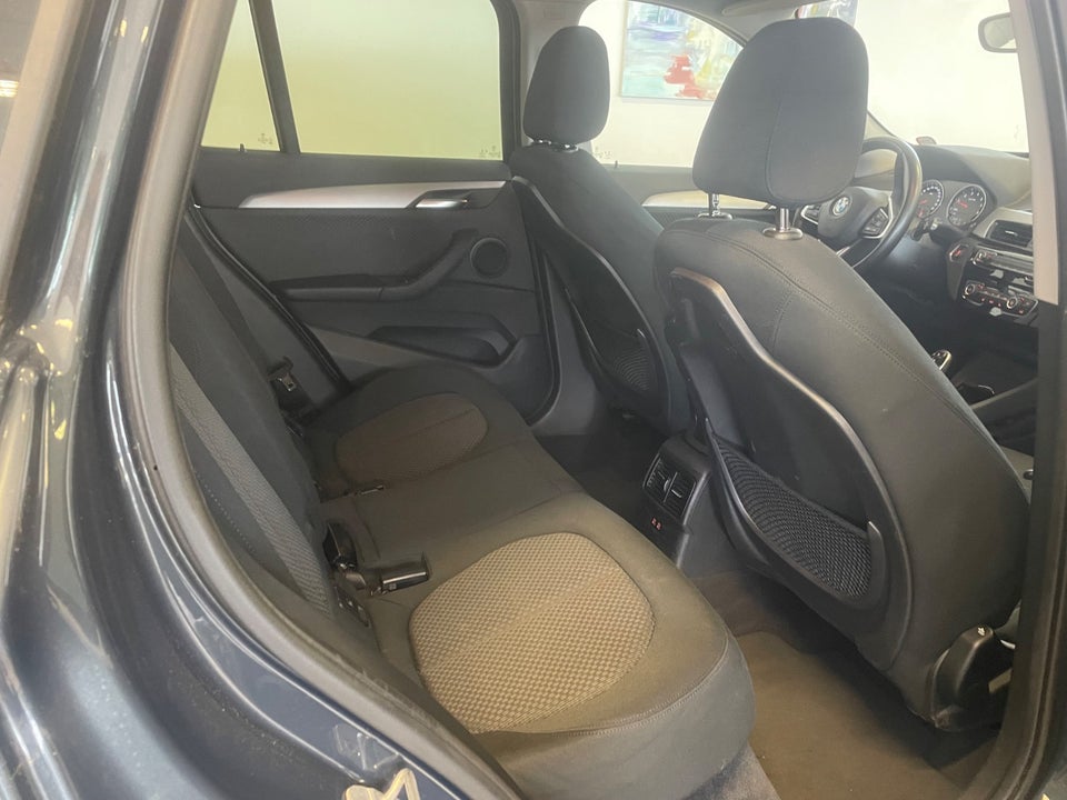 BMW X1 1,5 sDrive18i Advantage aut. 5d