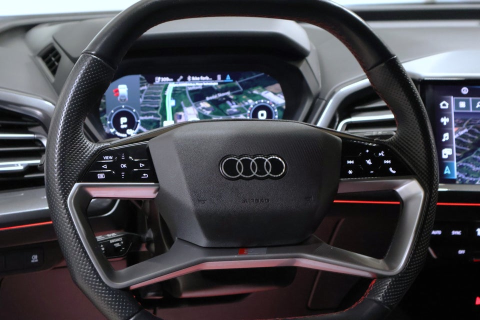 Audi Q4 e-tron 40 S-line 5d