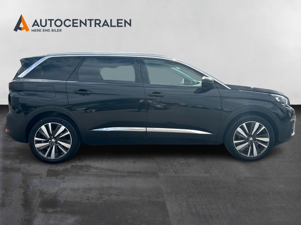 Peugeot 5008 1,2 e-THP 130 Allure 7prs 5d