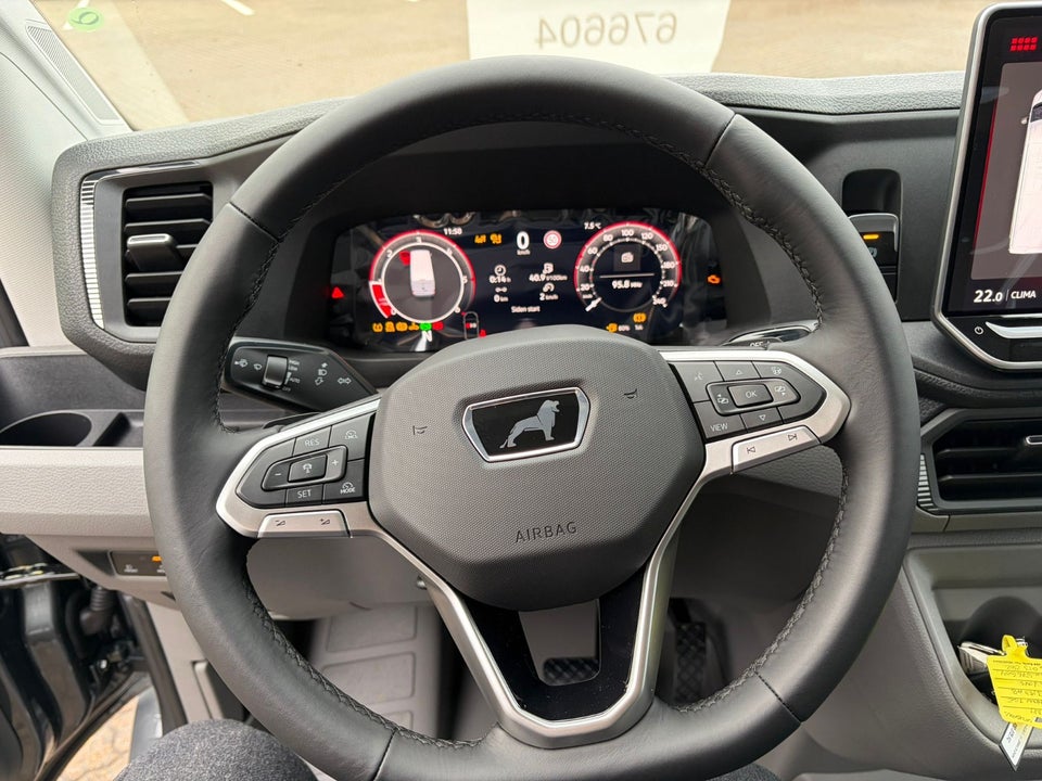 MAN TGE 2,0 3.180 Kassevogn L3H3 aut. FWD