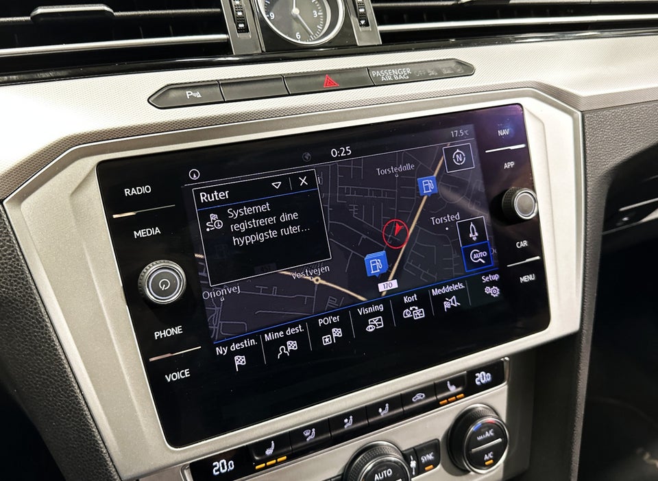 VW Passat 2,0 TDi 150 Comfortline Variant DSG 5d