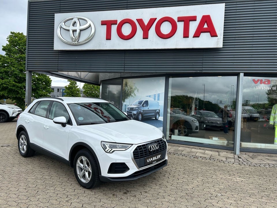 Audi Q3 45 TFSi e Attitude plus S-tr. 5d