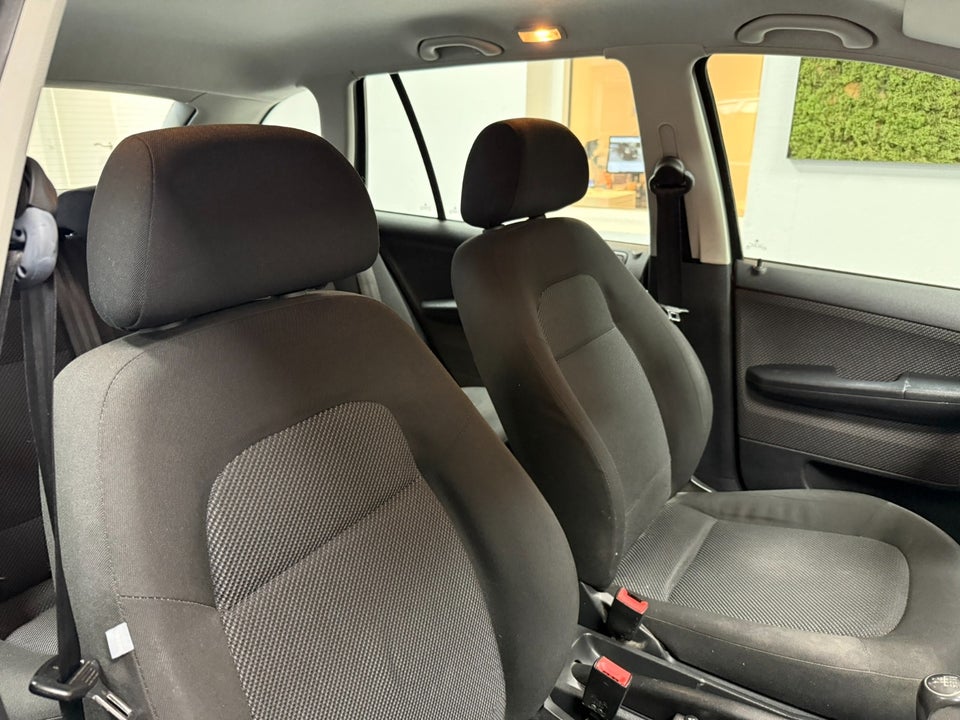 Skoda Fabia 1,4 16V 75 Ambiente 4d