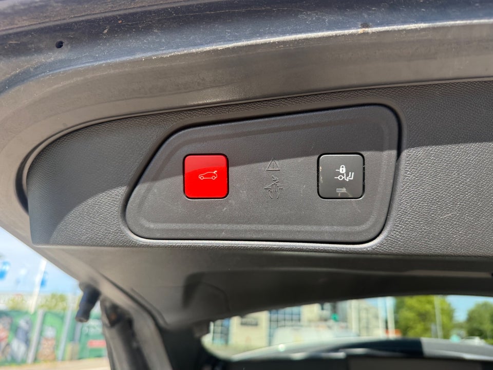 Peugeot 3008 1,6 Hybrid Allure Pack EAT8 5d