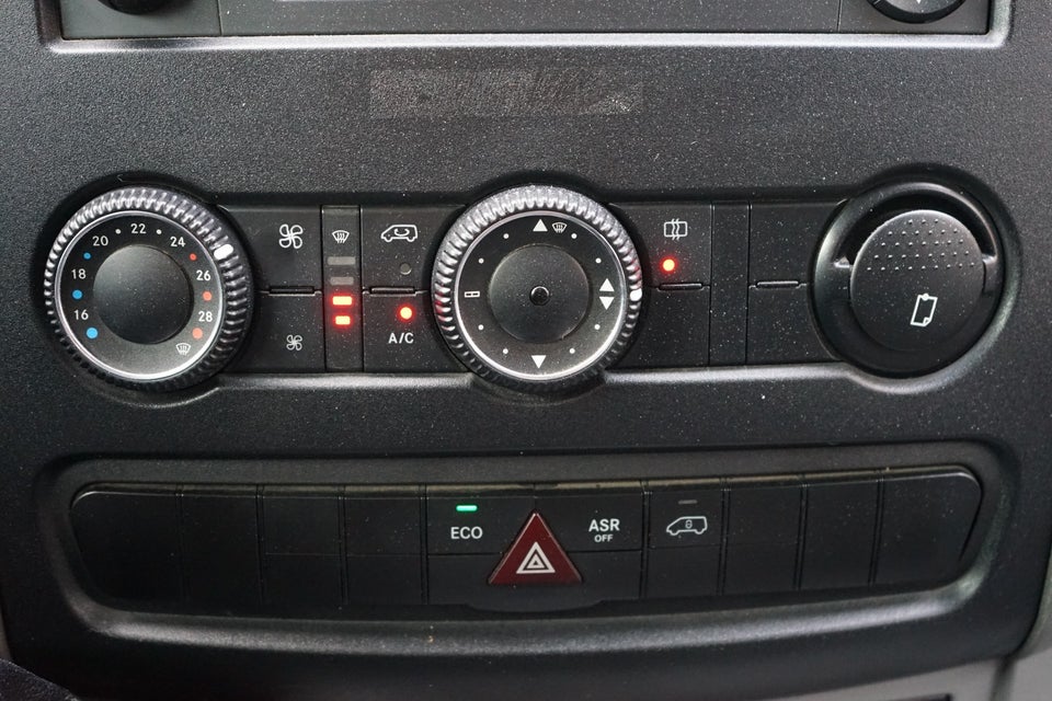 Mercedes Sprinter 316 2,2 CDi R3 Mandskabsvogn m/lad 4d